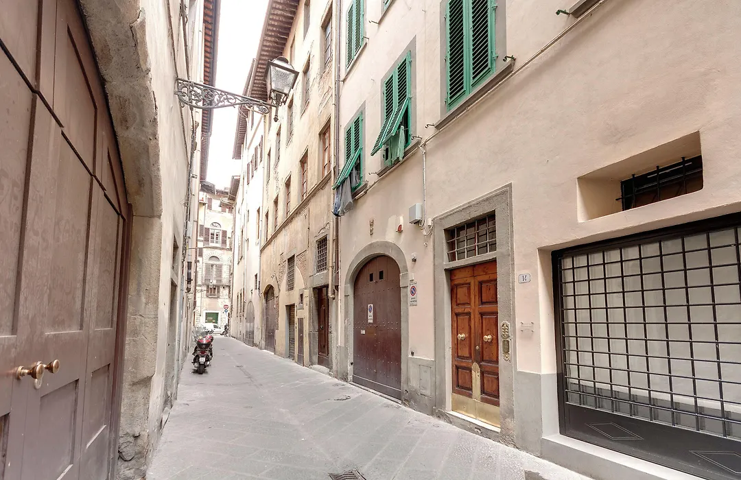 Velluti Apartment By Mamo Florence-1
